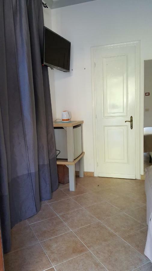 Borgo Dei Centurione Hotell Rom Exteriör bild